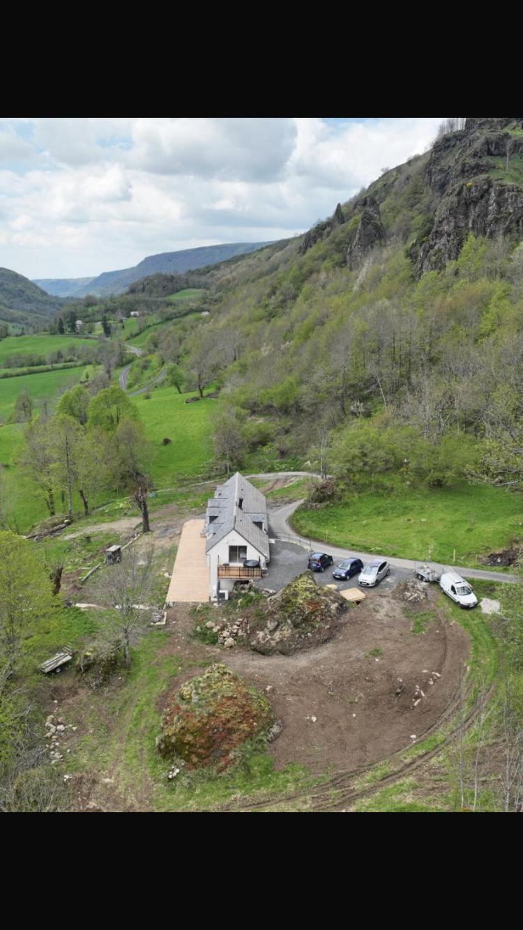 La Lys Martagon Bed & Breakfast Le Falgoux Luaran gambar